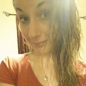 Meet your Posher, Bekka